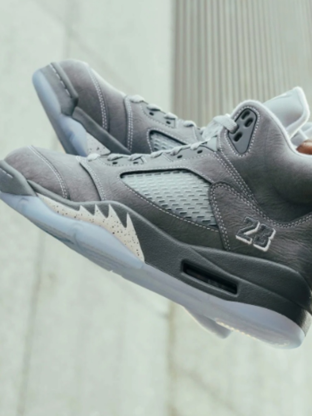 Air Jordan 5 Retro Wolf Grey